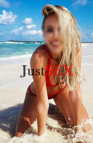 מעניין ולא מובן, ליווי שירות